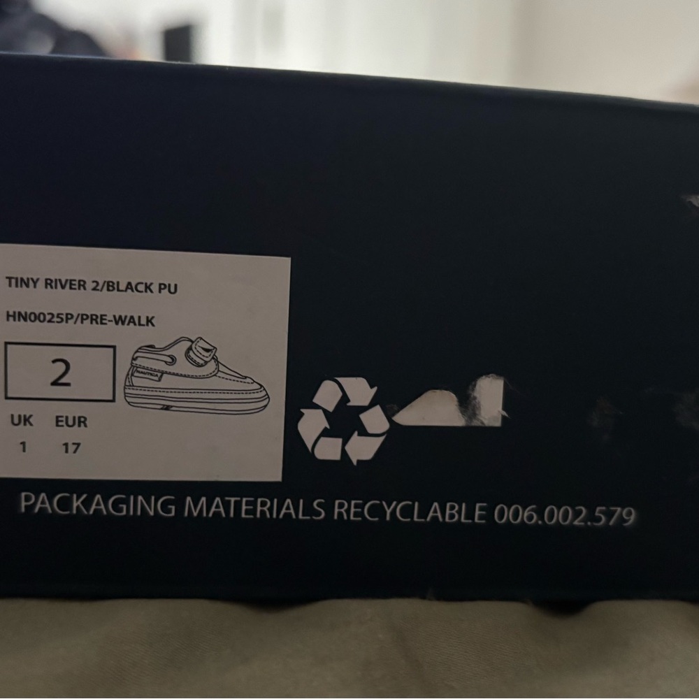 Baby Shoes Nautica size 2 - Picture 5 of 6